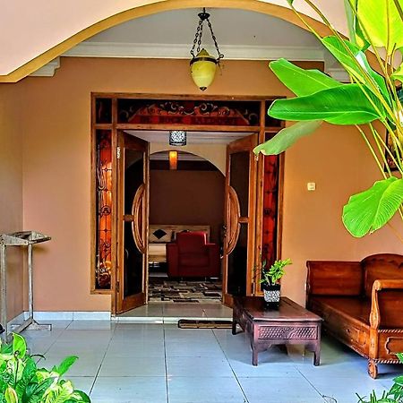 Ada Waktu Homestay Jejeran Exteriör bild
